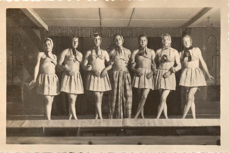 Cross dressing - kiedy chłopak przebiera się w kobiece ciuchy, co to naprawdę oznacza?