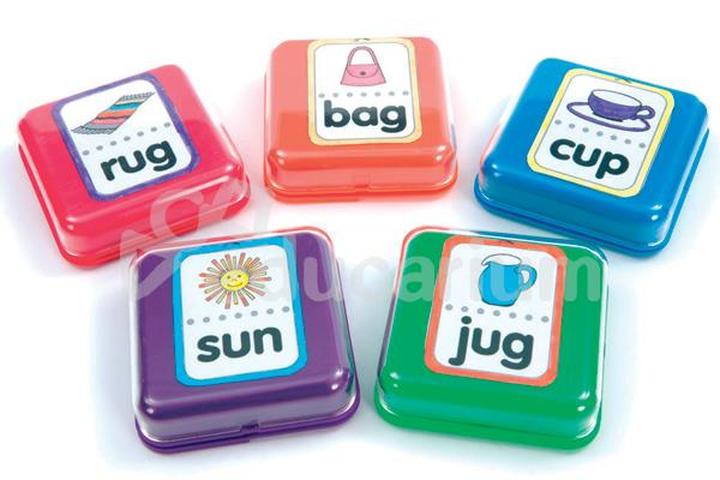 Zarobki i warunki pracy pomocnika nauczyciela w przedszkolu – ile można zarobić?