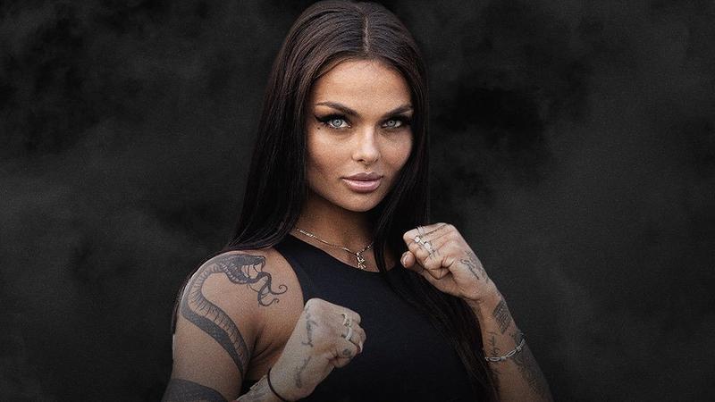 Kamila Smogulecka wiek i życiorys