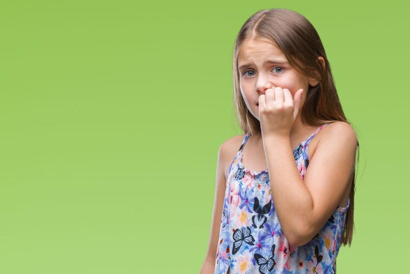 Jak rozpoznać uczucia nieśmiałego mężczyzny i zauważyć, że jest zakochany