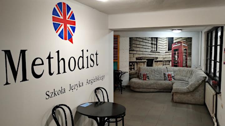 Przewodnik po wyborze idealnej szkoły angielskiego dla dzieci