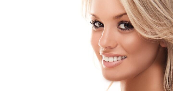 Jak skutecznie podrywają kobiety? Oto kilka popularnych strategii, które warto znać