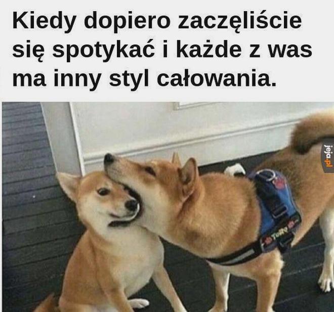 Intymna atmosfera przed pocałunkiem