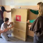 Jak dzieci mogą zarabiać? 7 bezpiecznych sposobów na własne pieniądze